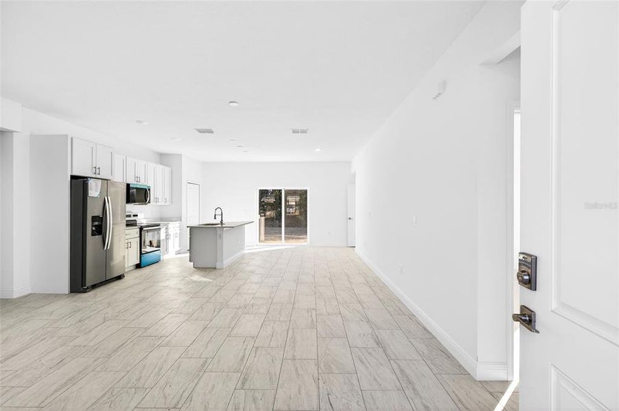 Spacious, unfurnished interior of a new home in , Ocala (Image 27). Spacious, unfurnished interior of a new home in , Ocala (Image 27).