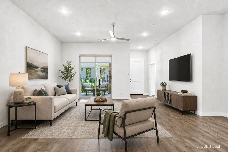 Furnished interior view inside a new home in Woodbridge Villas, Wylie (Image 5).