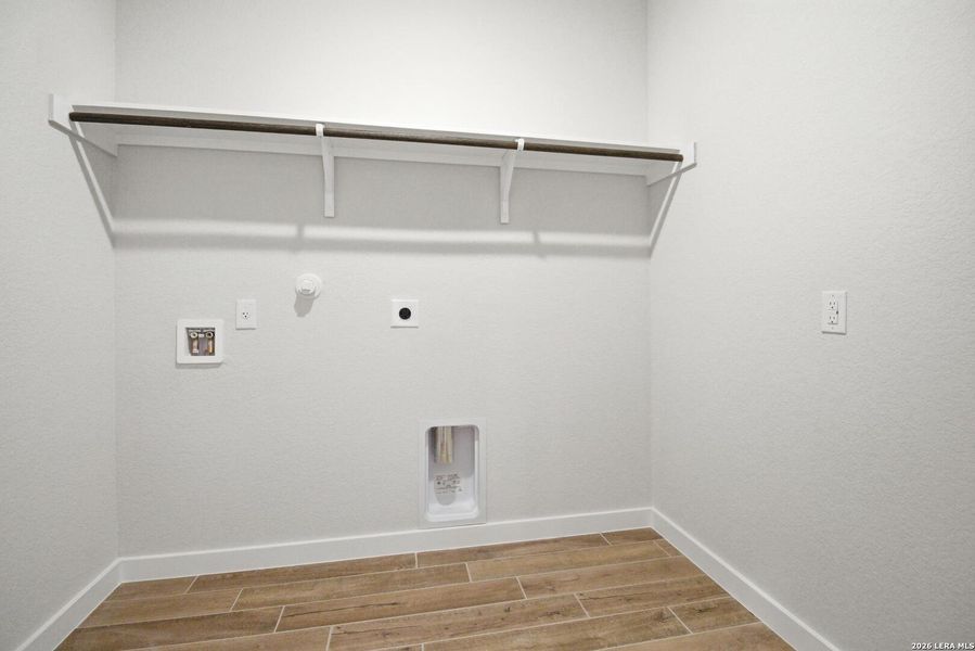 Spacious, unfurnished interior of a new home in Villas Las Flores, Floresville (Image 24). Spacious, unfurnished interior of a new home in Villas Las Flores, Floresville (Image 24).
