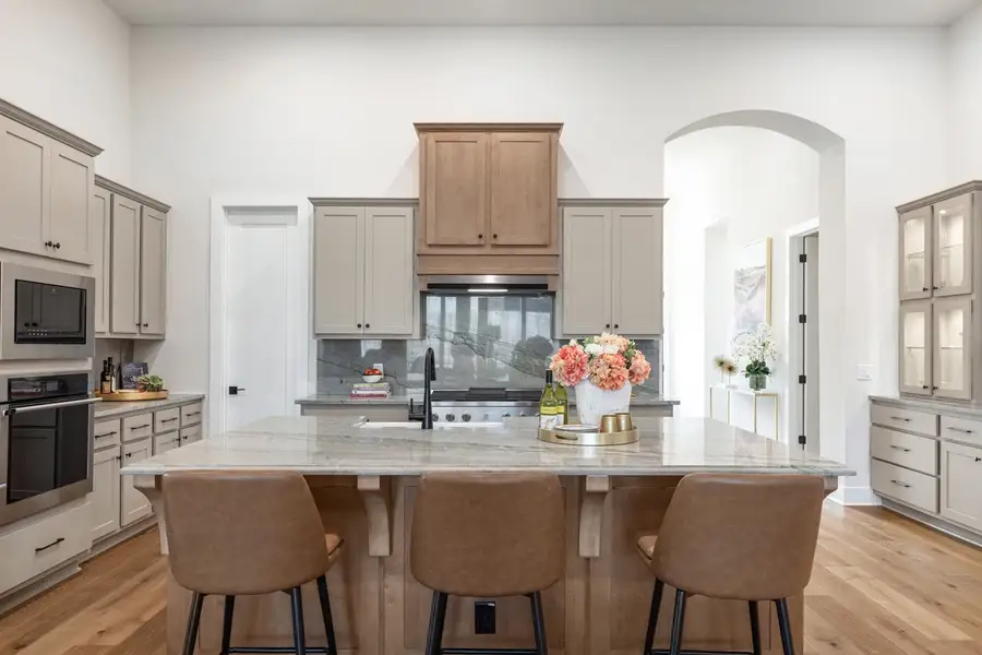 Representative Kitchen - some options shown Representative Kitchen - some options shown