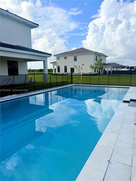 Community amenities in , Homestead (Image 48). Community amenities in , Homestead (Image 48).