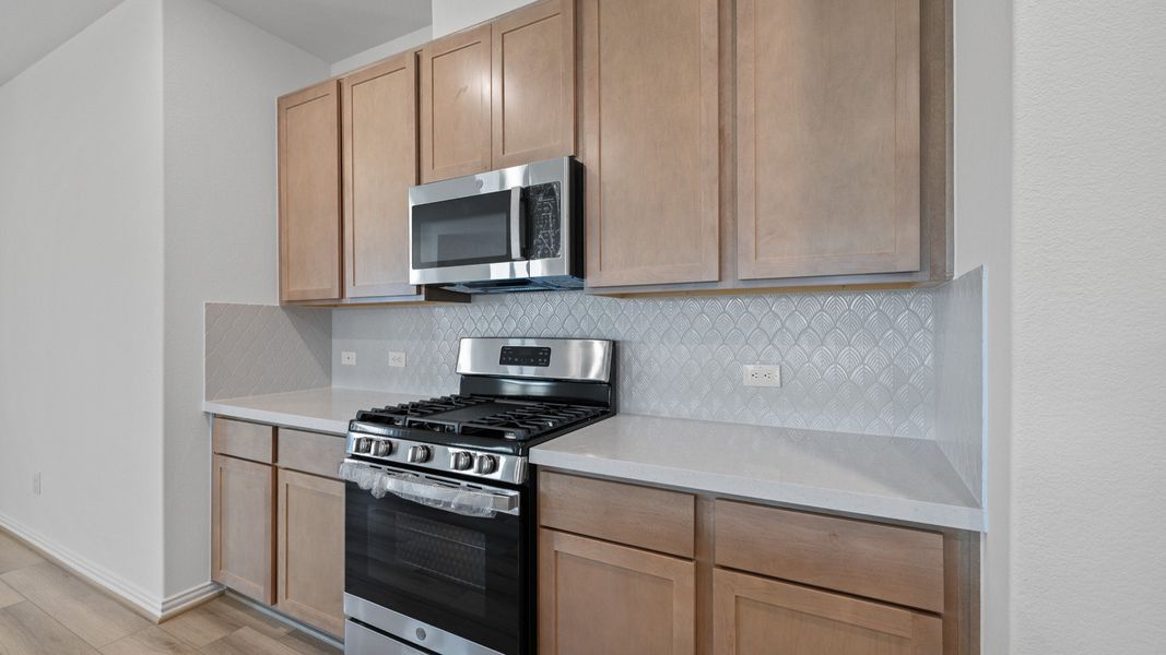 Furnished interior view inside a new home in Oakwood Estates, Waller (Image 18).
