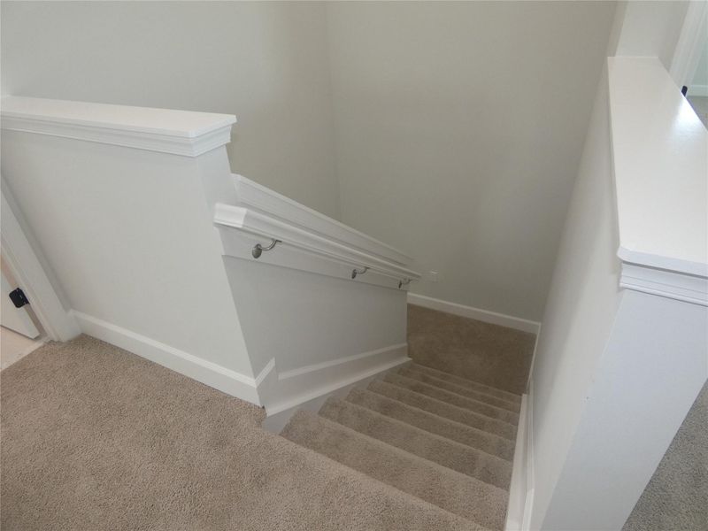 Image 47 of a home in .