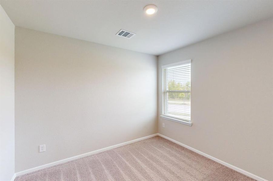 Spacious, unfurnished interior of a new home in Forest Park, Princeton (Image 33).