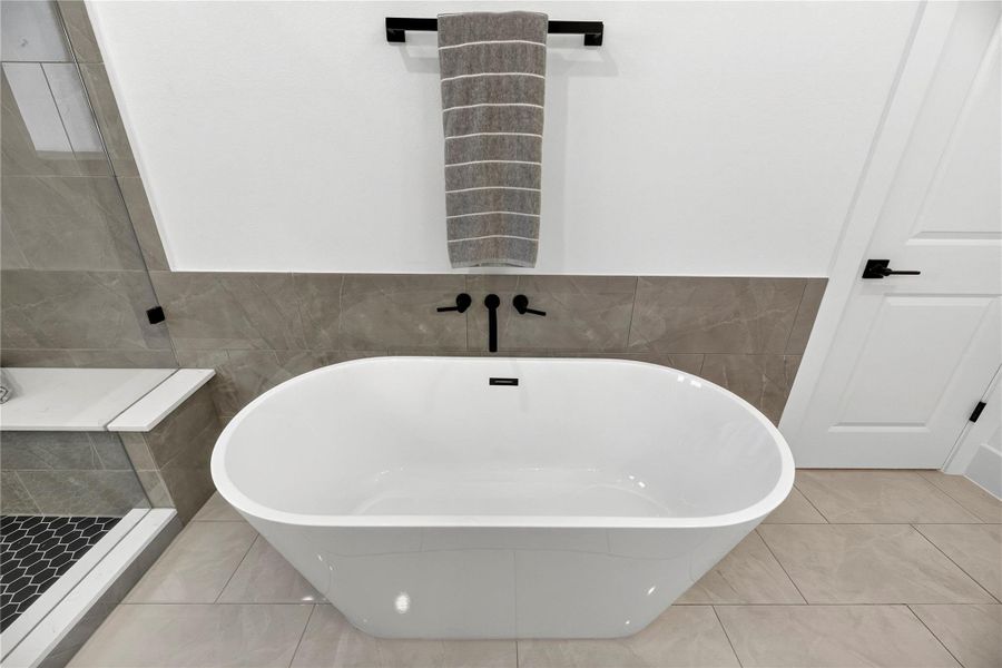 Close-up of interior finishes inside a home in , Houston (Image 20). Close-up of interior finishes inside a home in , Houston (Image 20).