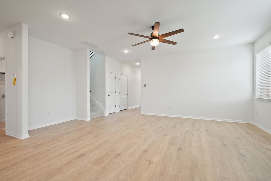 Spacious, unfurnished interior of a new home in The Hills of Bear Creek, Manchaca (Image 25).