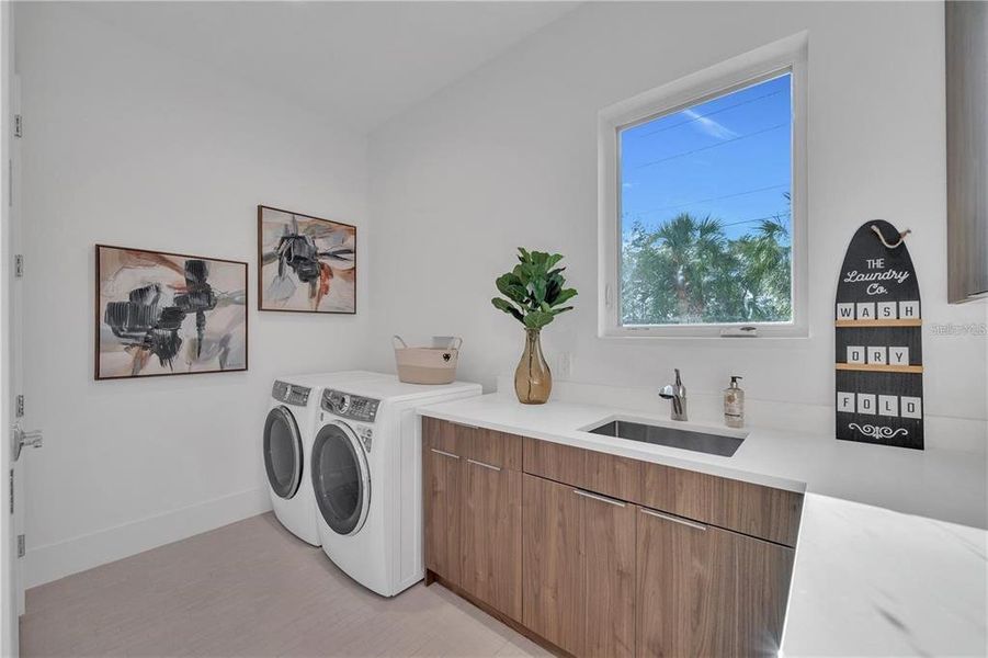 Furnished interior view inside a new home in , Sarasota (Image 12).