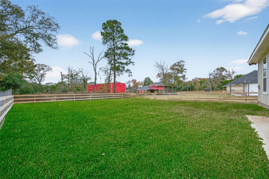 Exterior details and patio area of a home in , Hempstead (Image 32).