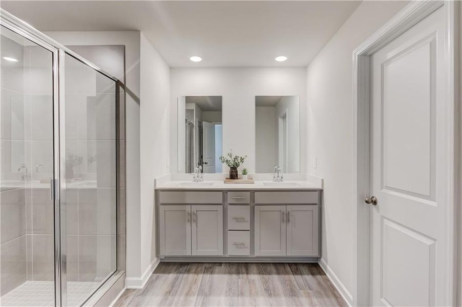 Furnished interior view inside a new home in Sweetwater Green - Royal Series, Lawrenceville (Image 8).