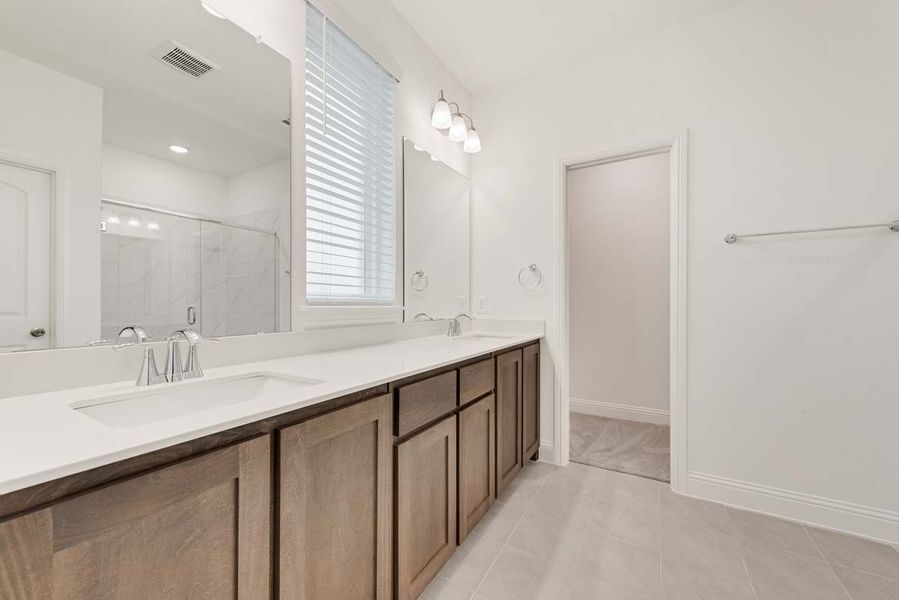 Representative furnished interior of a home built from the Eastholme by Pacesetter Homes in Elevon, Lavon (Image 9).
