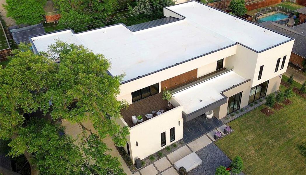 Image 37 of a home in . Image 37 of a home in .