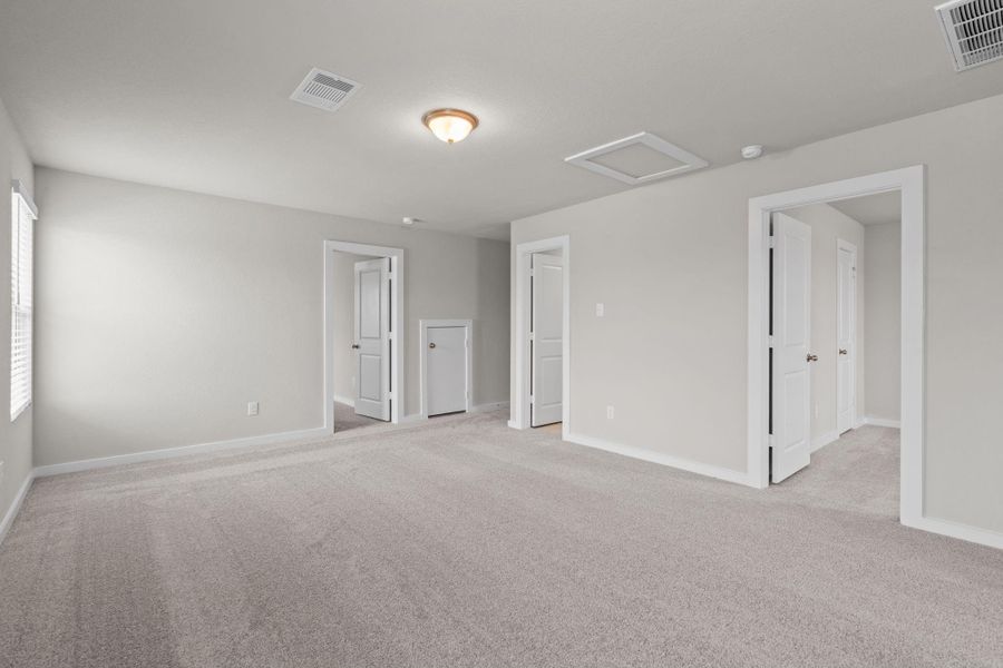 Spacious, unfurnished interior of a new home in River Ranch Trails, Dayton (Image 12). Spacious, unfurnished interior of a new home in River Ranch Trails, Dayton (Image 12).