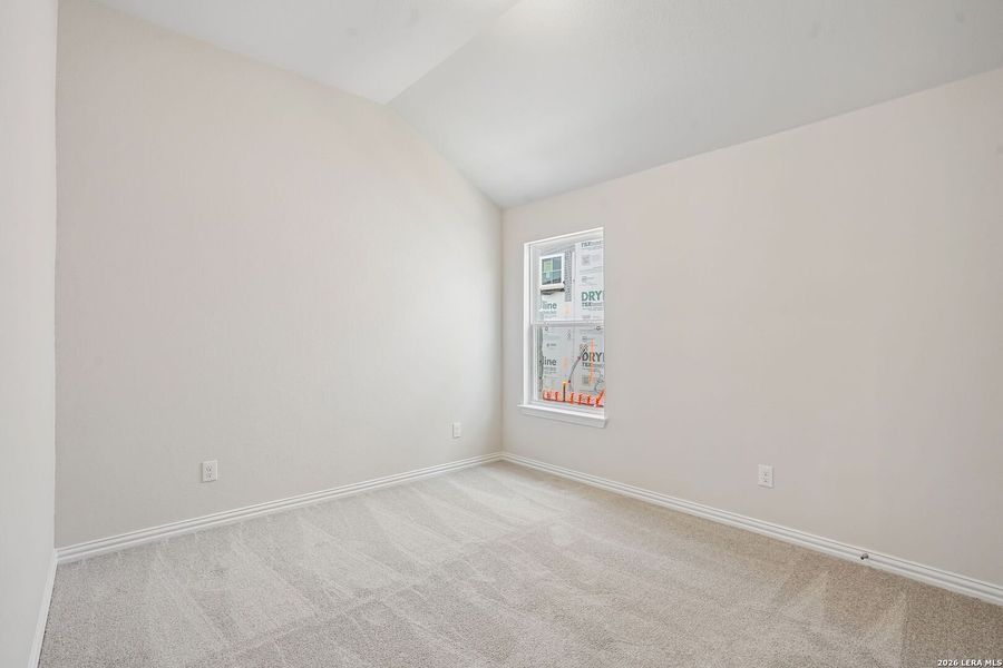 Spacious, unfurnished interior of a new home in Piedmont, San Antonio (Image 23).