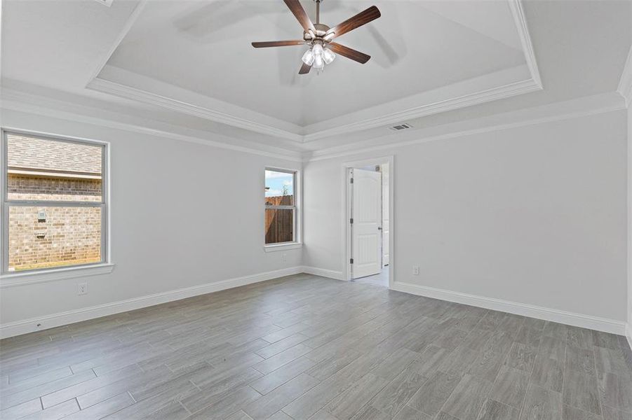 Spacious, unfurnished interior of a new home in , Springtown (Image 14).