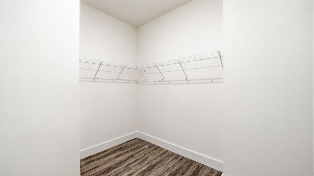 Spacious, unfurnished interior of a new home in Fieldcrest Acres, Blountville (Image 34).