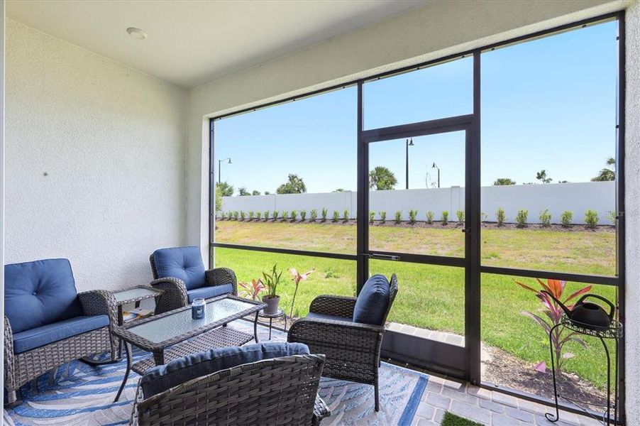 Exterior details and patio area of a home in Wellen Park, Venice (Image 2).