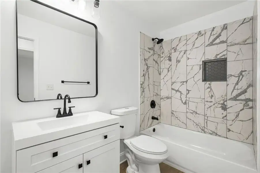 Furnished interior view inside a new home in , Conyers (Image 14).