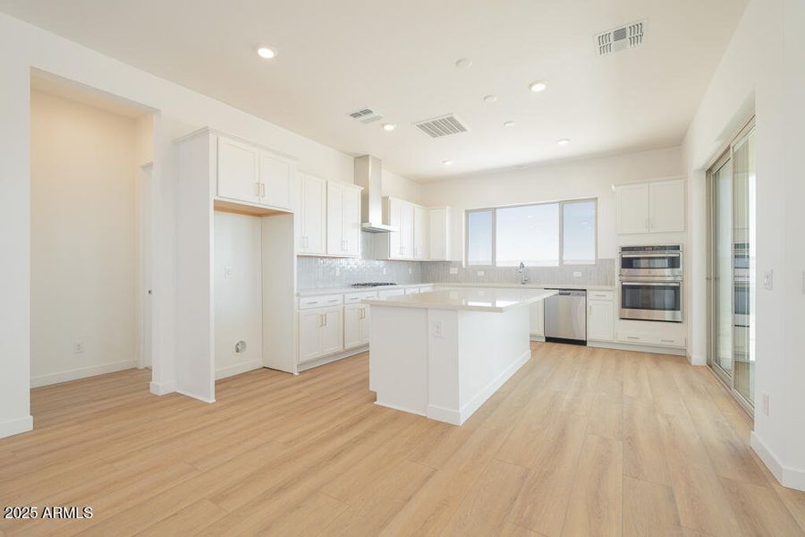 Tri Pointe Homes - Soleo 324 - Kitchen - Tri Pointe Homes - Soleo 324 - Kitchen -