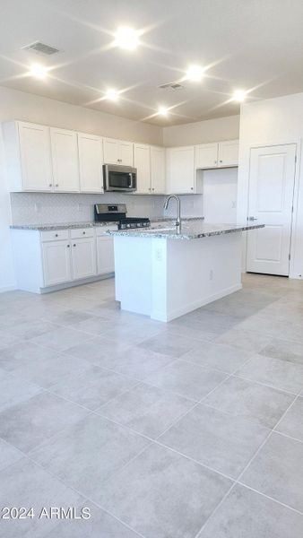 Frontera Lot 187 Kitchen 2