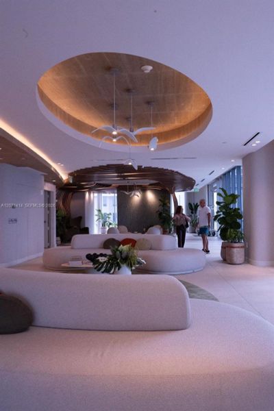Community amenities in , Miami (Image 42).