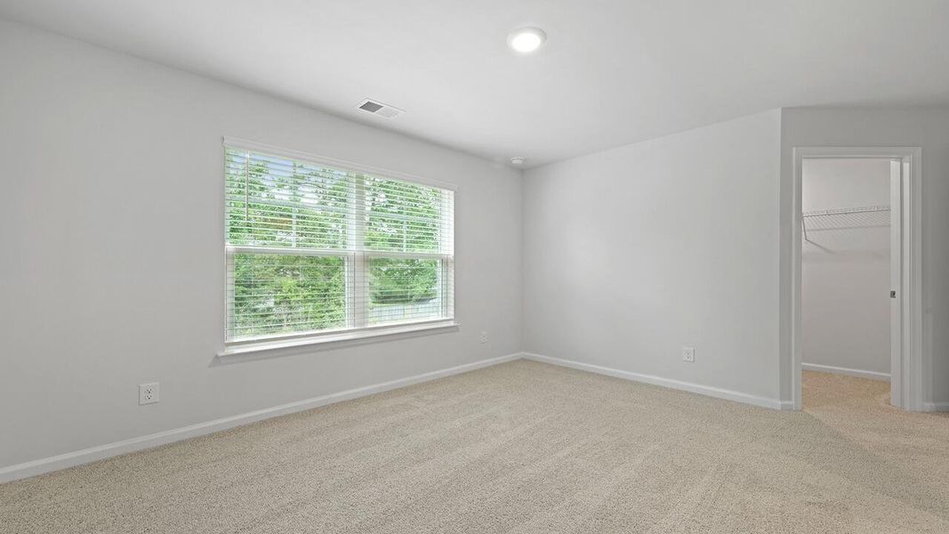 Spacious, unfurnished interior of a new home in Garbon Fields, Summerville (Image 22).