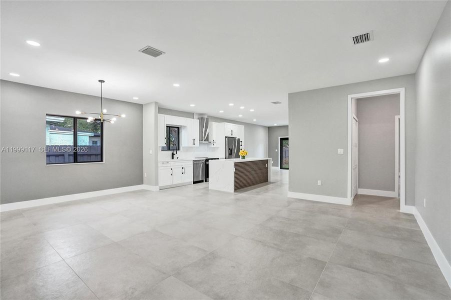 Spacious, unfurnished interior of a new home in , West Park (Image 68).