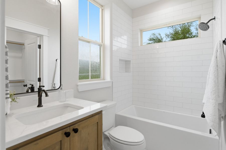 Furnished interior view inside a new home in Windmill Hill, Bryan (Image 6).