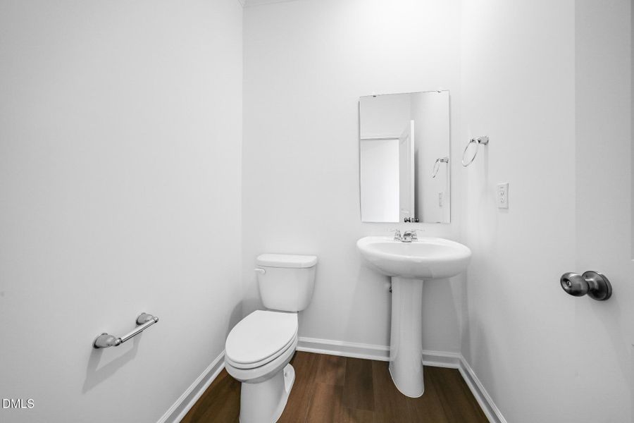 SUN_ElmGrove_Pic_Wyatt_QMI_4_Powder_1of1