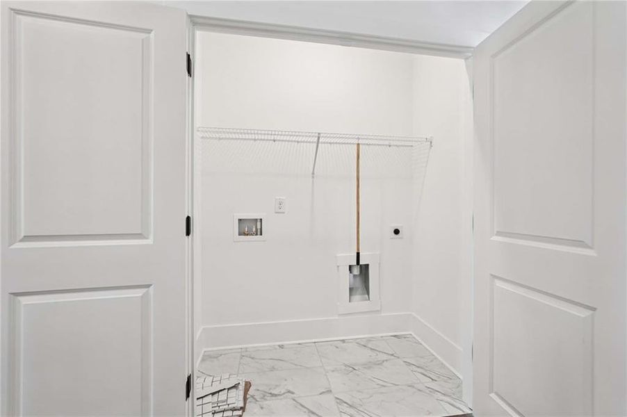 Spacious, unfurnished interior of a new home in Park Vue, Atlanta (Image 44).