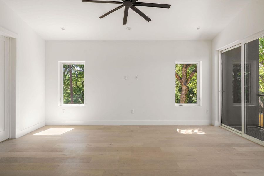 Image 33 of a home in .