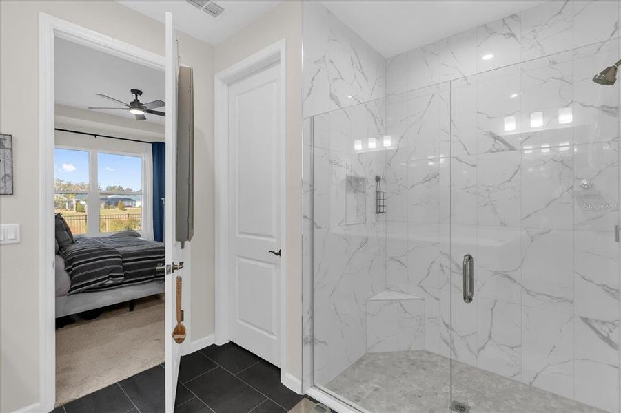 Furnished interior view inside a new home in , Deland (Image 21).