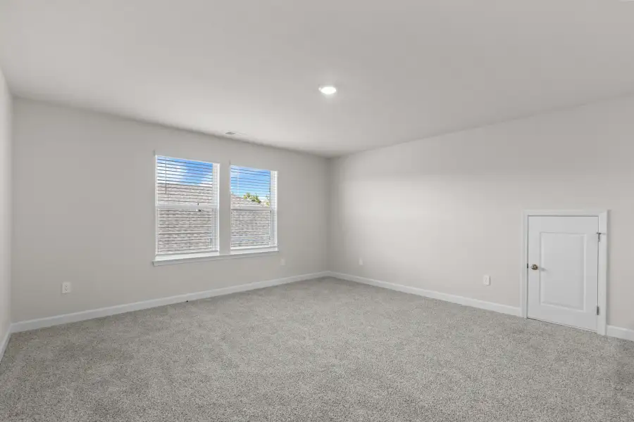 Spacious, unfurnished interior of a new home in Waterside - Coastline Series, Longs (Image 30). Spacious, unfurnished interior of a new home in Waterside - Coastline Series, Longs (Image 30).