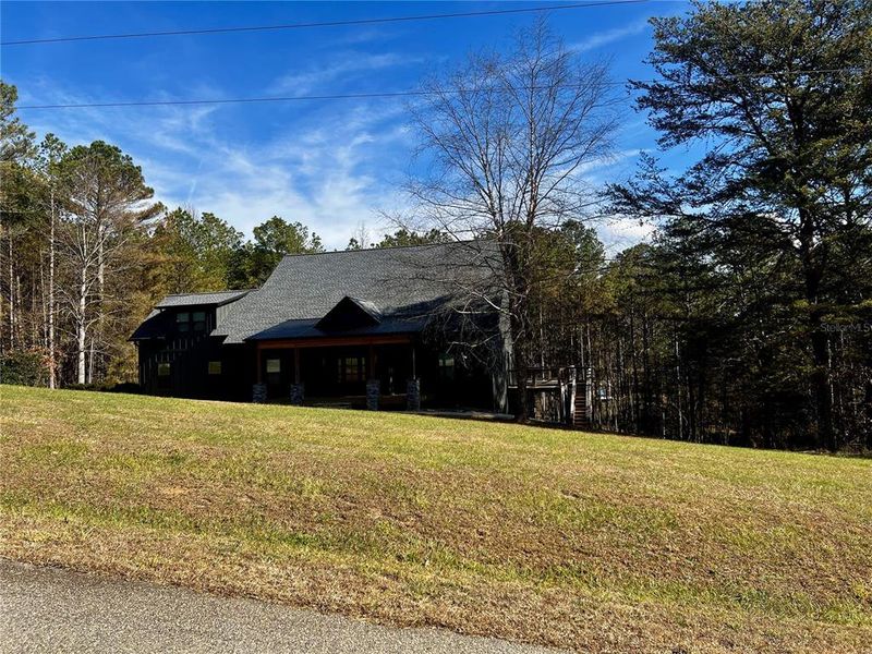 Image 29 of a home in .