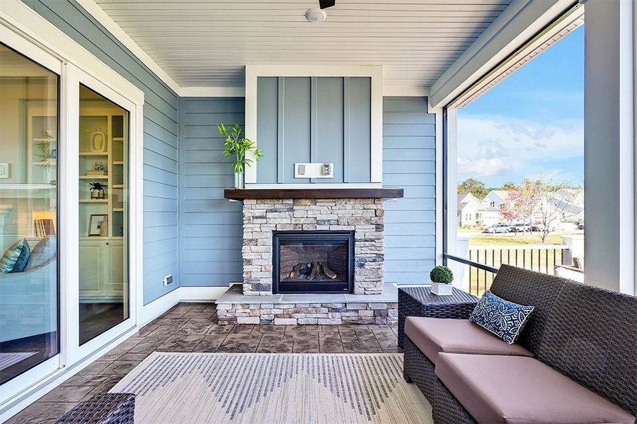 Mango Bay, Screened Loggia