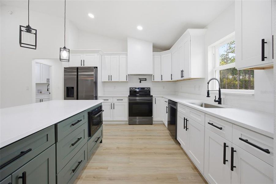 Furnished interior view inside a new home in , Ocala (Image 12).