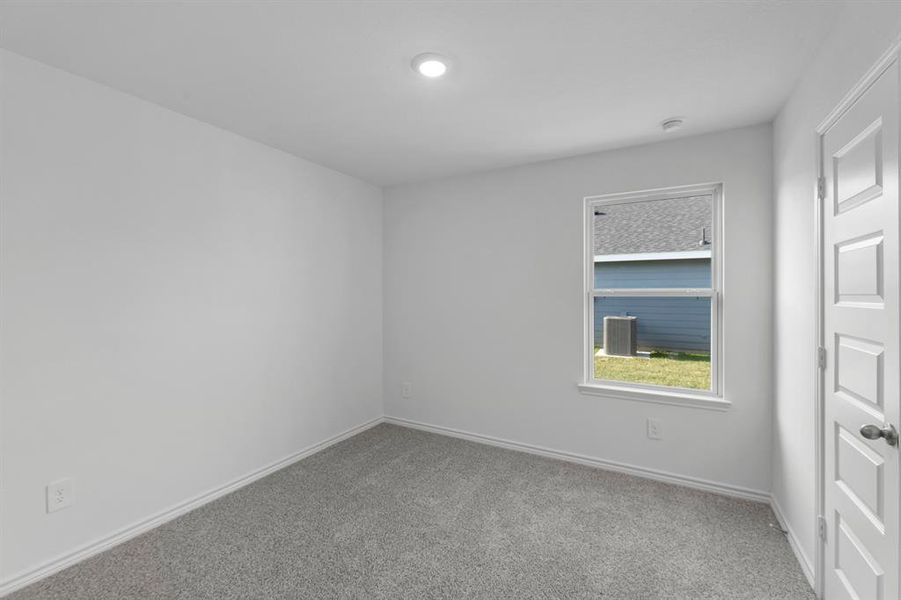 Spacious, unfurnished interior of a new home in Reserve at Mallard Lakes, Orange (Image 26). Spacious, unfurnished interior of a new home in Reserve at Mallard Lakes, Orange (Image 26).