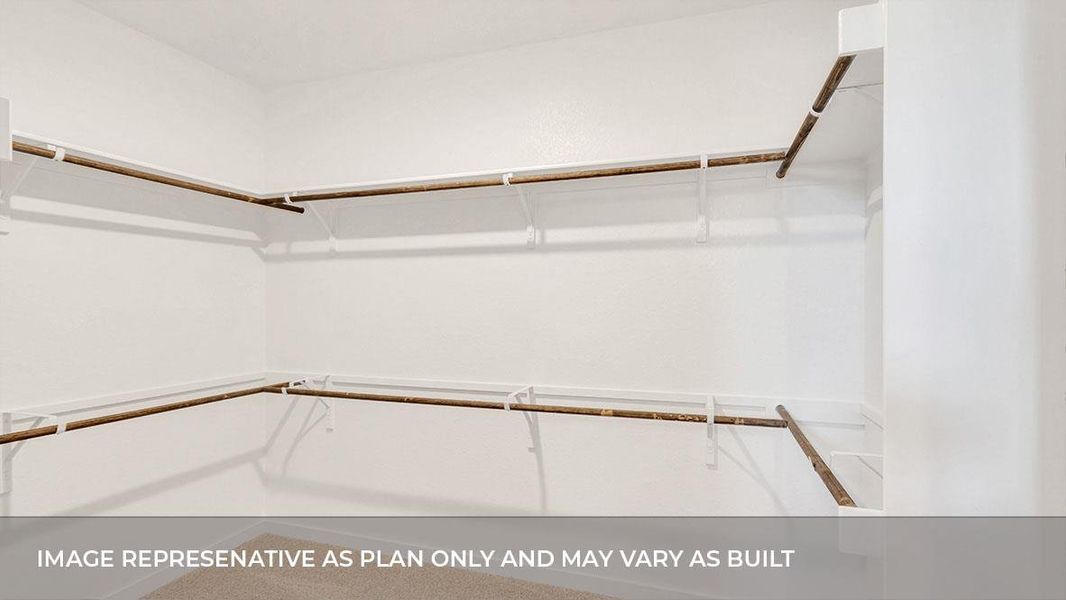 Spacious, unfurnished interior of a new home in Rosenbusch Ranch, Leander (Image 19).