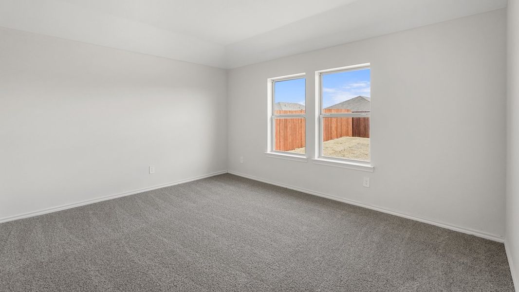 Spacious, unfurnished interior of a new home in Frontier Pointe, Princeton (Image 6).
