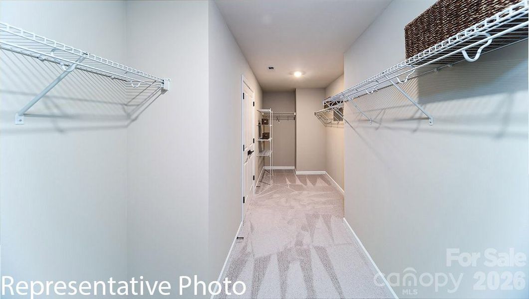 Spacious, unfurnished interior of a new home in Falls Cove, Troutman (Image 19).