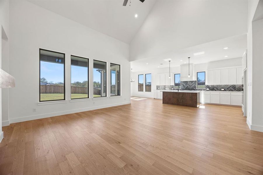 Spacious, unfurnished interior of a new home in , Providence Village (Image 8).