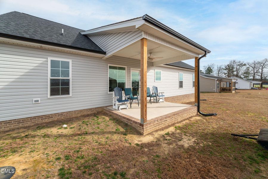 15-web-or-mls-6056-old-smithfield-rd