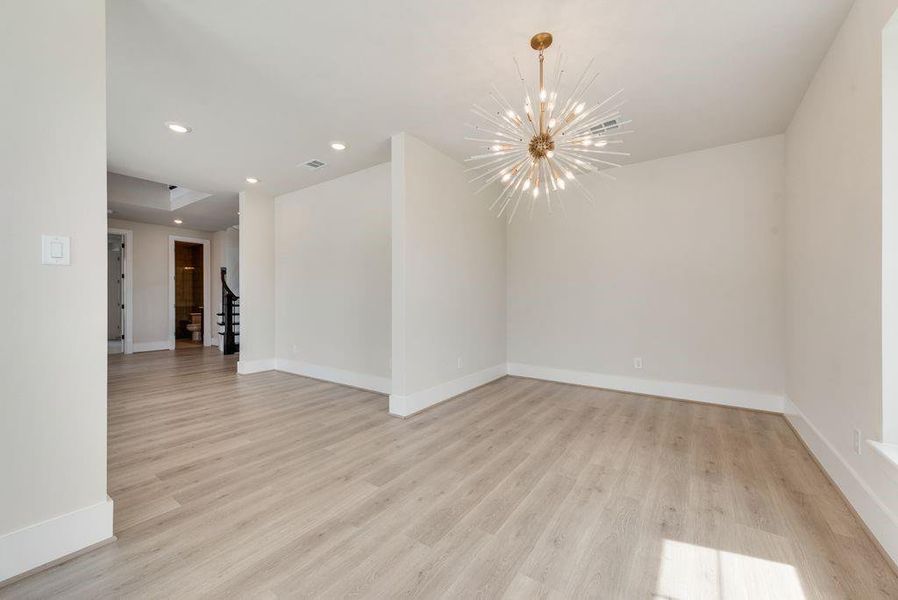 Spacious, unfurnished interior of a new home in Park Place, Prosper (Image 25).