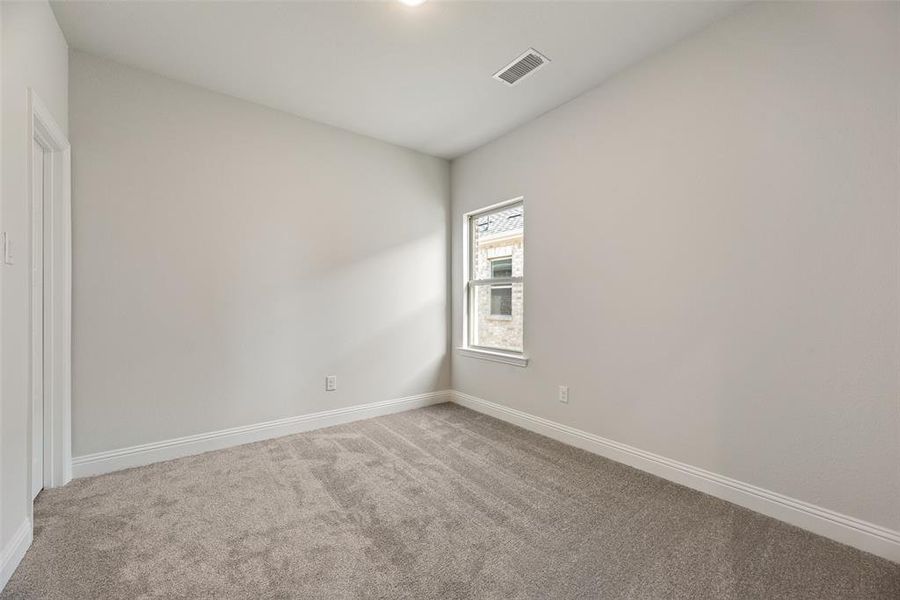 Spacious, unfurnished interior of a new home in Arbors at Legacy Hills, Celina (Image 16).