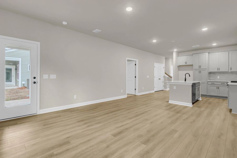 Similar Palmetto floorplan with Milan Collection - features and finishes may vary