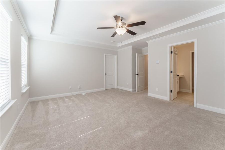 Spacious, unfurnished interior of a new home in Edenglen, Buford (Image 26).