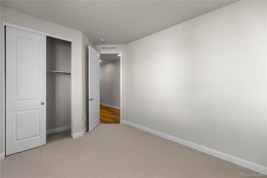 Spacious, unfurnished interior of a new home in , Castle Rock (Image 28).