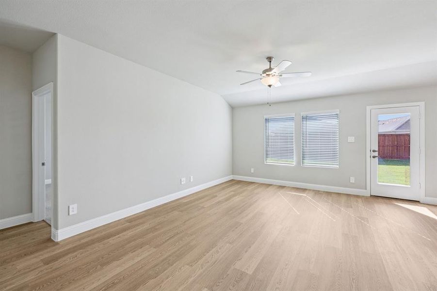 Spacious, unfurnished interior of a new home in Lakehaven - Signature Series, Farmersville (Image 25). Spacious, unfurnished interior of a new home in Lakehaven - Signature Series, Farmersville (Image 25).