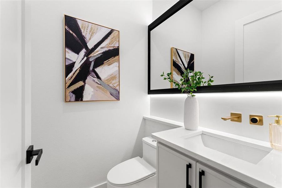 Furnished interior view inside a new home in , Dallas (Image 17). Furnished interior view inside a new home in , Dallas (Image 17).