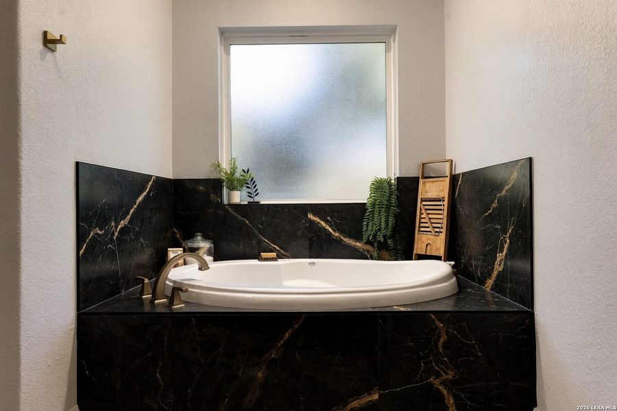 Close-up of interior finishes inside a home in , La Vernia (Image 23).