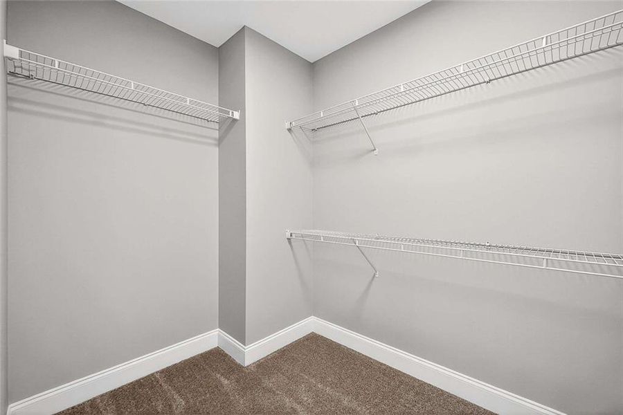 Spacious, unfurnished interior of a new home in , Atlanta (Image 24).